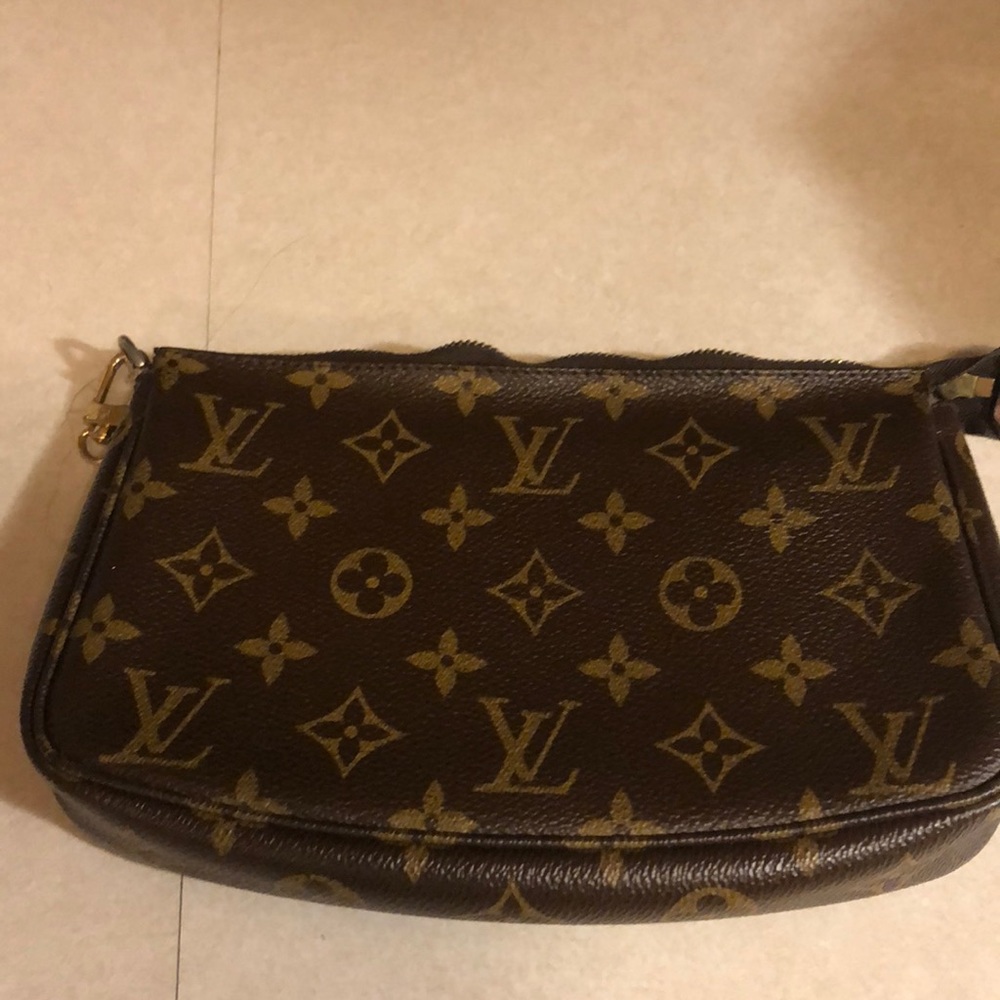 Louis Vuitton pouch